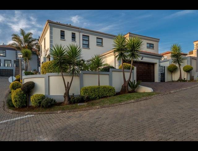 3 BEDROOM HOUSE FOR SALE IN BASSONIA ROCK